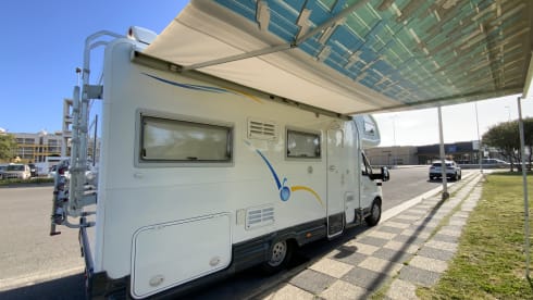 Mizar – Large camper with 2 double beds to travel all over Sardinia