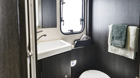 6 berth Roller Team alcove from 2022