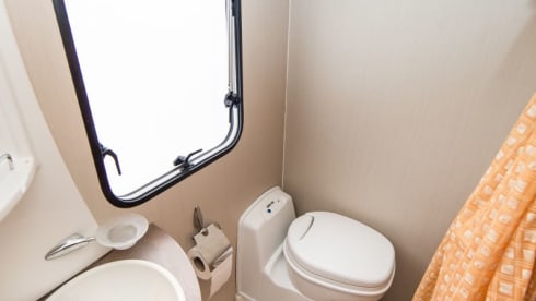 Poppy – 2 Berth Motorhome - Chausson