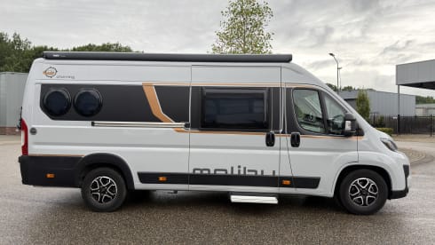 Making Memories 15 – 2-Personen-Malibu-Bus ab 2025