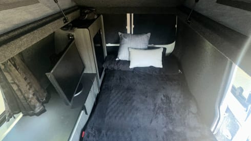 Ron – Stay classy in "Ron" the VW 4 berth Campervan