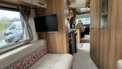 6 berth Peugeot semi-integrated from 2013