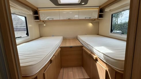 4 berth McLouis Fusion 373 ( 2024 )