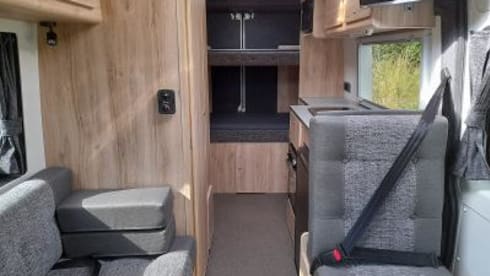 BP70 – 4 Berth Campervan/Motohome - fully equipped for your next Adventure