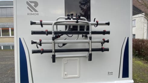 Evo – Very nice and well-kept 7-8 sleeper