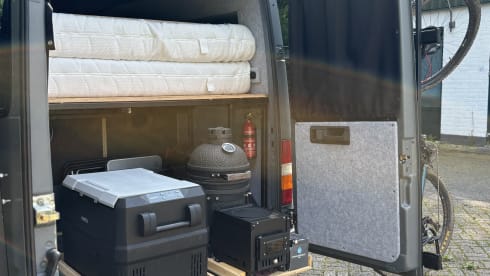 4p Mercedes-Benz campervan uit 2002