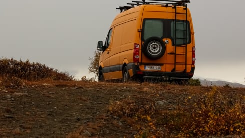 Vanessa – Handbuilt, stealth, great comfort and a huge energy supply!