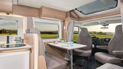 Carado T448 (1) – Ultimate Freedom! Very luxurious camper with length beds and fully equipped