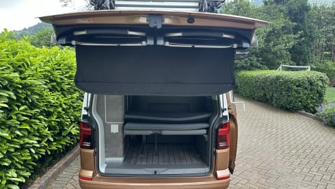 Jarvis – 4 berth Volkswagen campervan from 2021