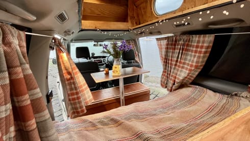 Gracie – Heated -  high top - off grid cute campervan  - insurance incl in price !
