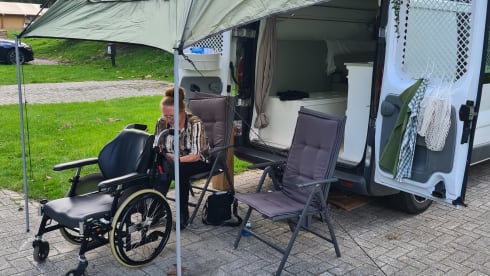 Renault Camper bus – Nice and strong campervan from 2005