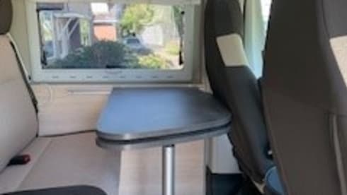 de bus – 4p Pössl bus from 2019