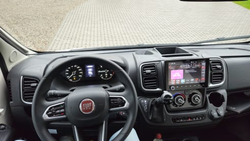 Ons Louise  – companion for your next adventure in comfort and style.