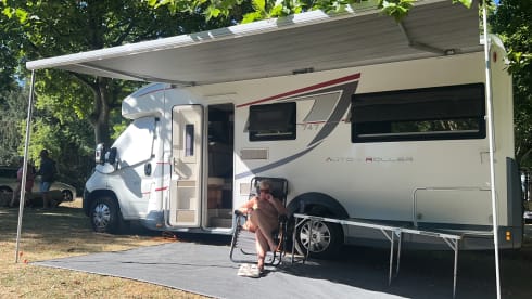Dotty – 6 berth Fiat semi-integrated from 2016