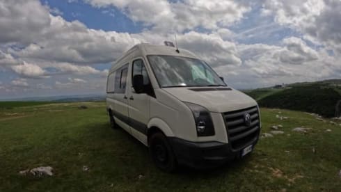 Frodo – Volkswagen VAN for all seasons.