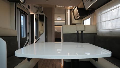 Familieavontuur – 6p McLouis semi-integrated from 2025