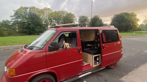 Emancipator  – 2 Berth VW T4 from 1997