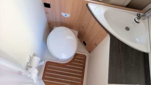 Gilbert – Furgone allestito da 5,99 m dotato di cambio automatico