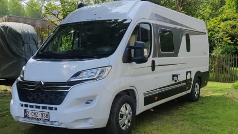 2p Citroën bus uit 2022