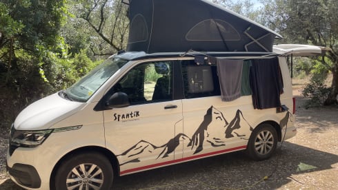 Spantik – 4p Volkswagen campervan from 2022