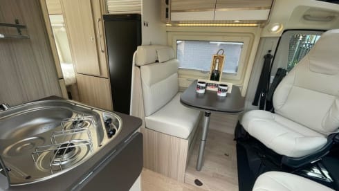 Macallan – 4 berth Dreamer D55 Up 2022