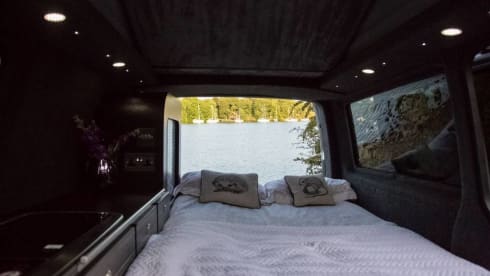 Silver VW Camper – Luxury VW Camper Lake Windermere