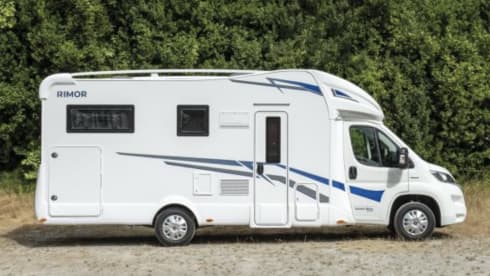 Gianfranco – Superb large and spacious camper