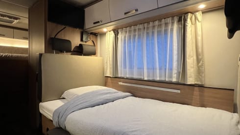 Weinsberg alcove from 2021 6 seats 160 HP euro 6 D temp