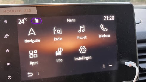 2p Renault rooftop uit 2024