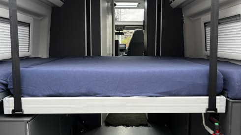 Fiat Adria 640 bus camper with large garage and fold-down bed 