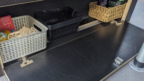 Valerie Van – 2 berth Ford Transit