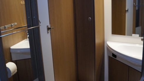 Carado Berlin 2023 - Pratique et comme neuf