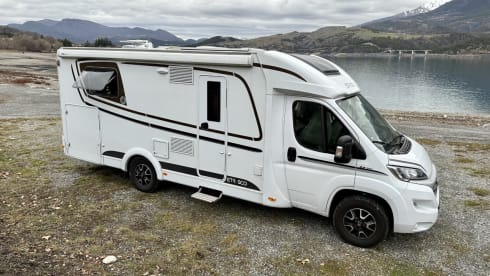 Perfecto Deluxe  – Etrusco 7400 Qb