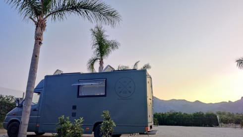 Glamping on wheels in Portugal