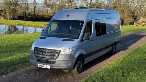 Claudia Sprintervan – 2 Berth Off Grid Sprinter Campervan