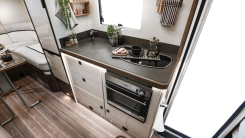 Tex – Brand New Luxury Rear Lounge Motorhome