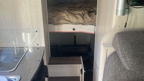 2p Bürstner bus uit 2016
