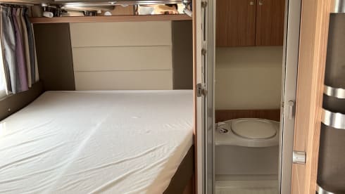 4p Knaus semi-integrated from 2014