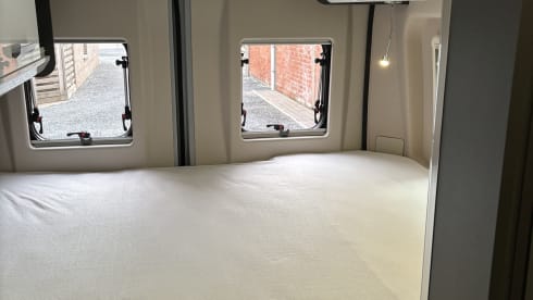 Willy – Cozy camper van to go on an adventure with!