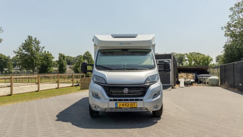Compact luxury Sun Living semi-integrated from 2020