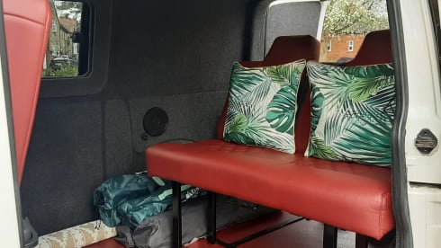 Buddy –  Volkswagen Campervan 2/4 berth Perfect for Adventure Hols! 