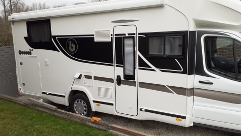 Nuovissima casa mobile per 4 persone (2021)