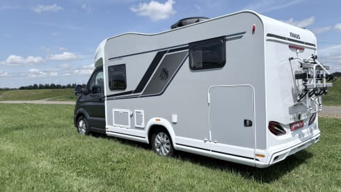 Belle caravane Knaus pour 4 personnes
