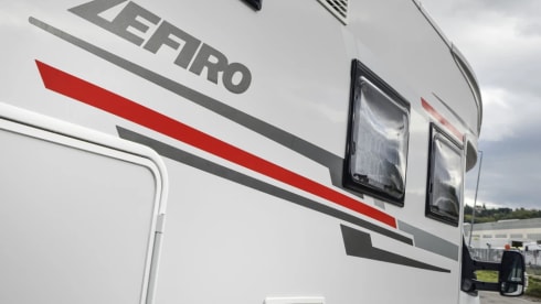 New 22 Reg Rollerteam Zefiro 665 4 Birth Luxury Motorhome