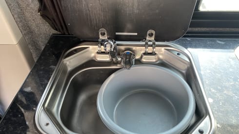 4 berth Volkswagen T6 campervan ( 2019)