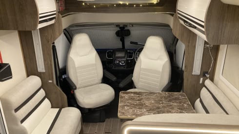 Cavvy –  Cavvy 4 Berth Italian Chic on wheels