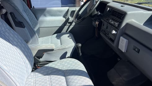 4p Volkswagen campervan uit 1991