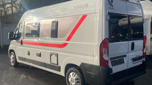 Nr. 3 – Rimor Kastenwagen mit Automatikgetriebe