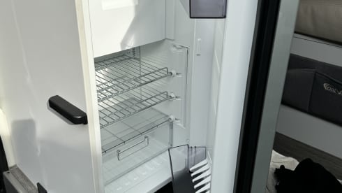 2p Ford bus uit 2023