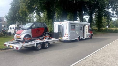 Renault master Globetrotter  – 4p Dethleffs semi-integrated uit 2010